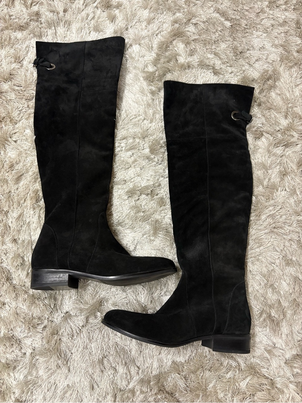 TowneShoes Black Over-the-Knee Suede Boots - Classic Women's Riding Style sz41